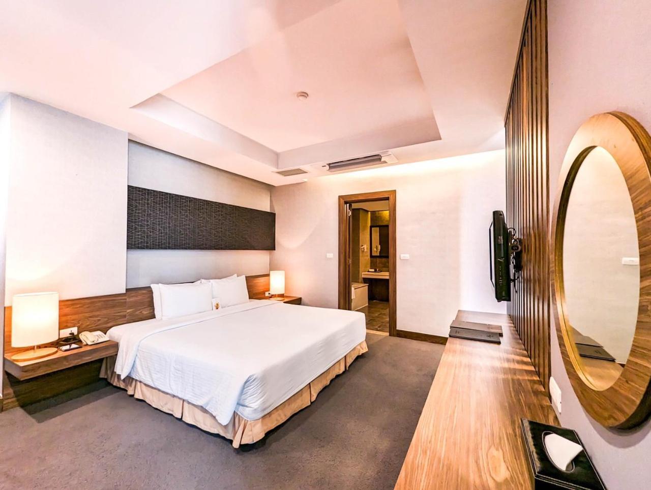 Muong Thanh Grand Xa La Hotel Ханой Екстериор снимка