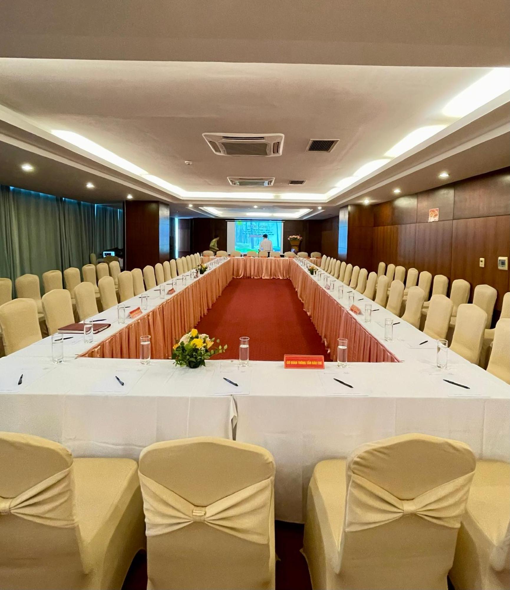 Muong Thanh Grand Xa La Hotel Ханой Екстериор снимка