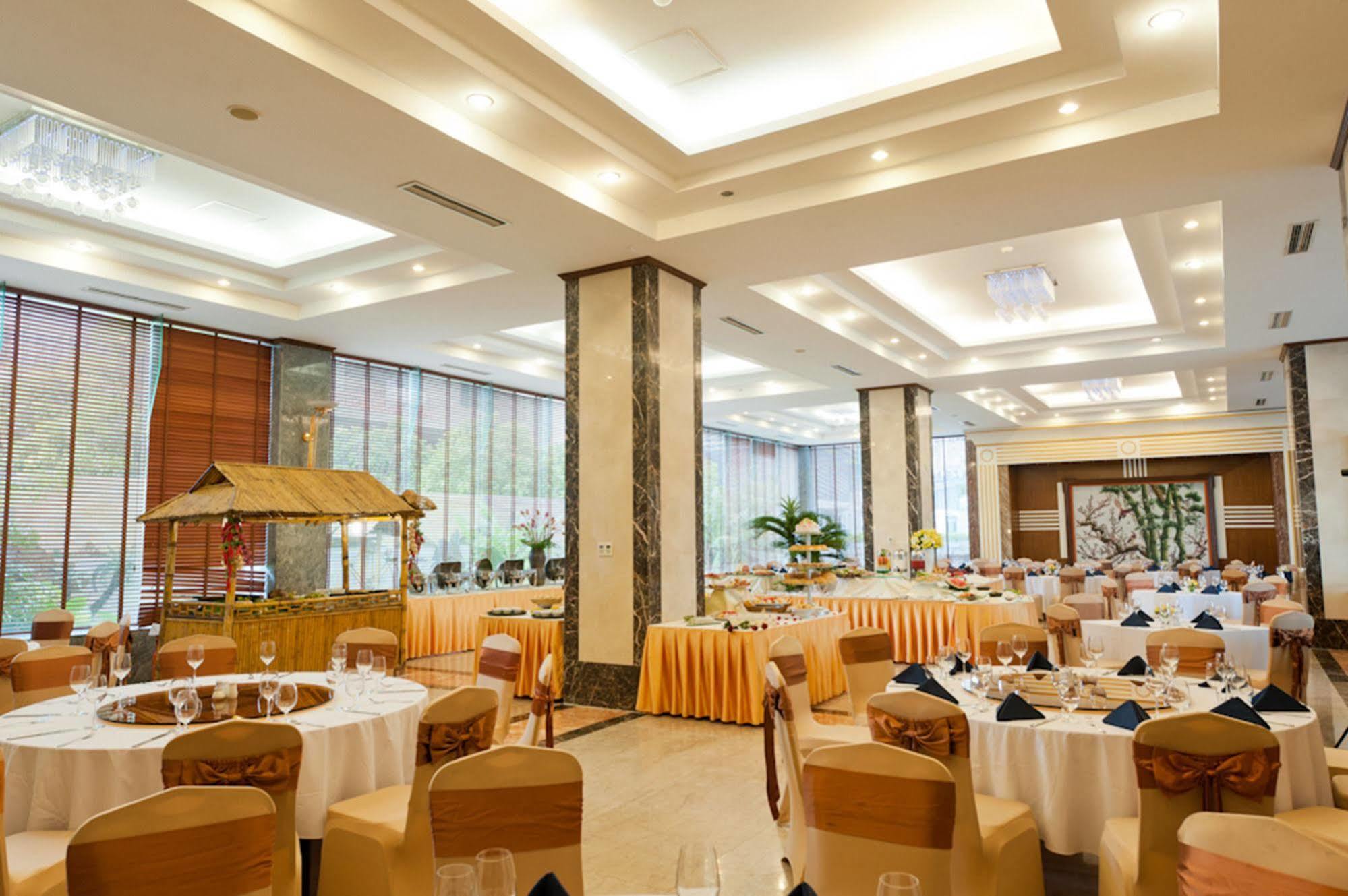 Muong Thanh Grand Xa La Hotel Ханой Екстериор снимка